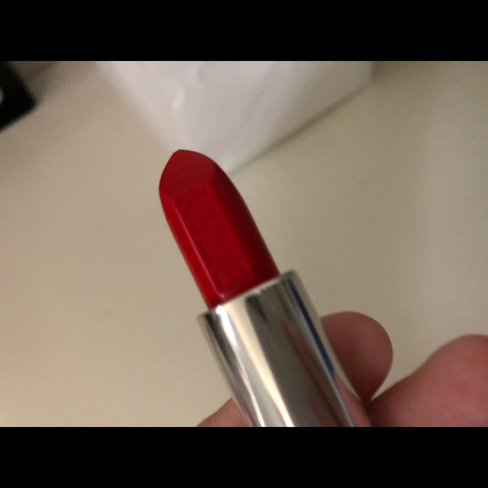 Kylie Cosmetics creme lipstick